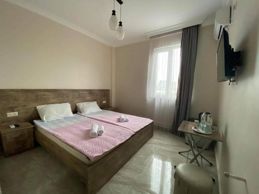 Nana'S Hotel Tchaikovsky Street 34 바투미 외부 사진